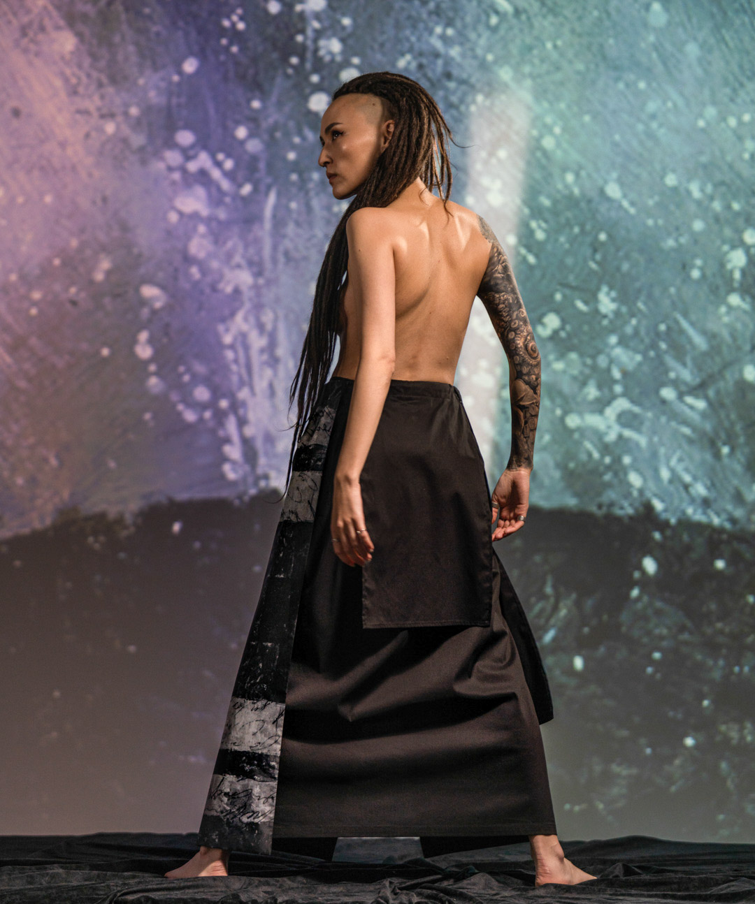 картинка Черная юбка Монохромная от магазина KATAMI WEAR