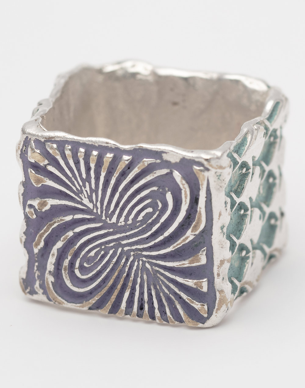 картинка Квадратное кольцо "Текстуры Эшера" от магазина KATAMI WEAR